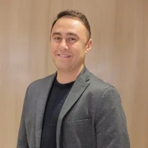Dr. Mohamed Elzayat