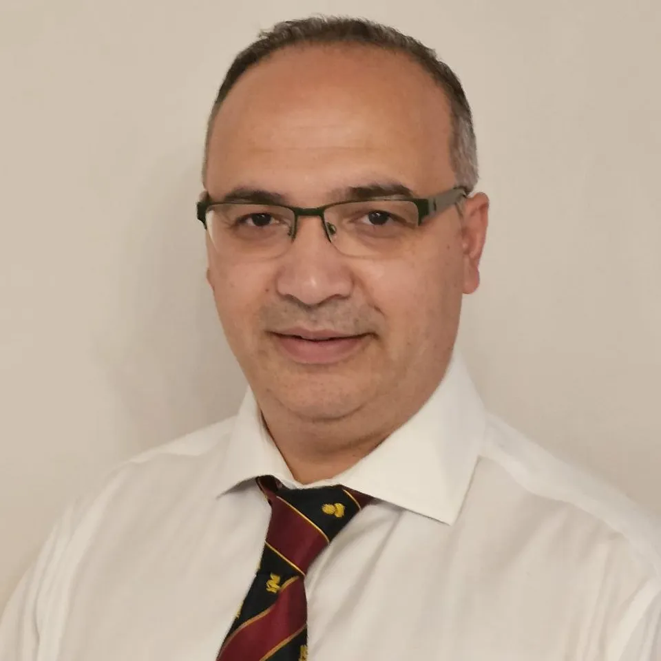 Dr Firas Arnaout