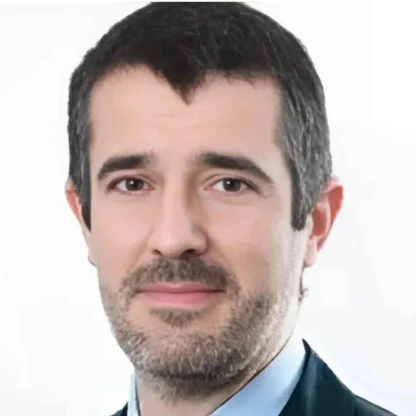 Mr Oscar Garcia-Casas