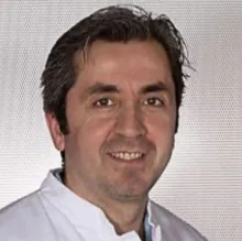 Dr. med. Muhlik Akyürek