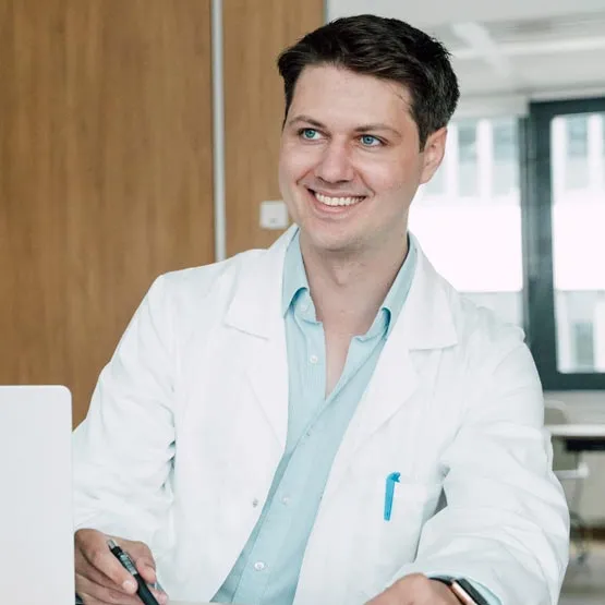 Dr. Nikolaus Fischer