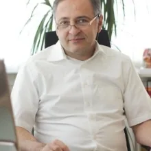 Dr. med. Peiman Javadi