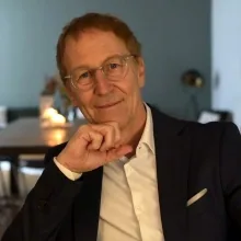 Peter Warns