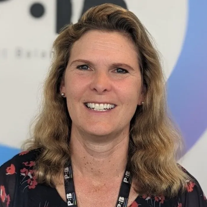 Mrs Rachel Vialou-Clark