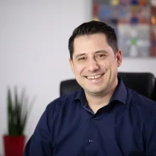 Dr. Razvan Ivanescu