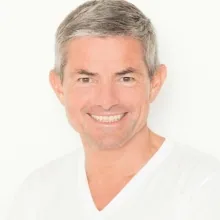 Dr. med. Reinhard Schneiderhan