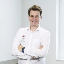 Dr. medic Robert Körei