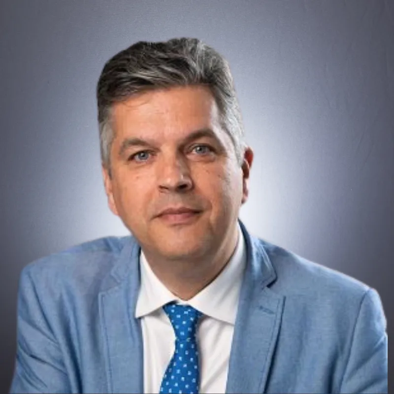 Dr. Ronald Van Heerwaarden