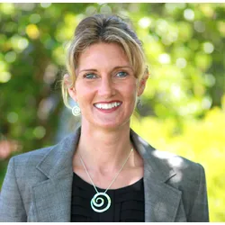 Dr Samantha Louise McLeod
