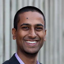 Dr Shavi Fernando
