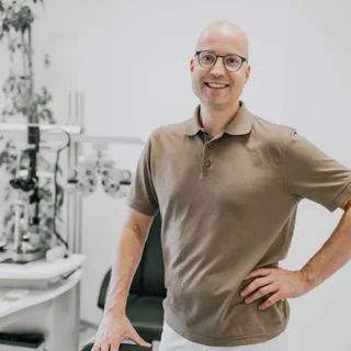 Dr. med. Simon Held
