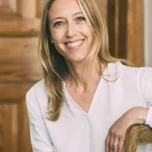 Stefanie Nunn