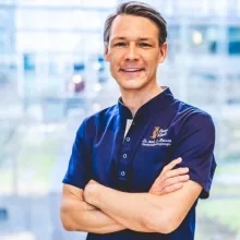 Dr. med. Sven Hausen