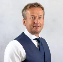 Sven Paris