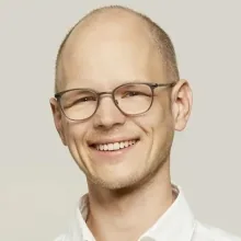 Dr. Sven Wrobel