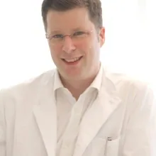 Dr. med. Ulrich Hölzenbein