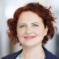Dr Victoria Nisenblat